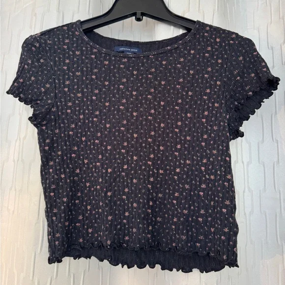 American Eagle Cropped Tee- Size S - Picture 7 of 7